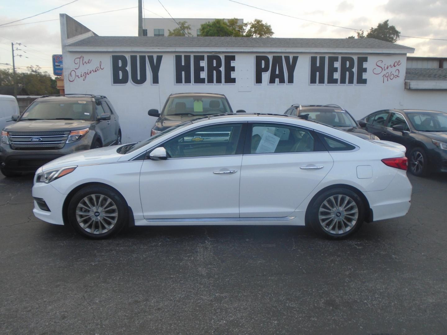 2015 Hyundai Sonata (5NPE34AF4FH) , located at 6112 N Florida Avenue, Tampa, FL, 33604, (888) 521-5131, 27.954929, -82.459534 - Photo#0